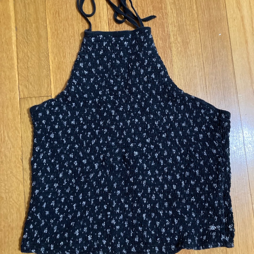 Halter top